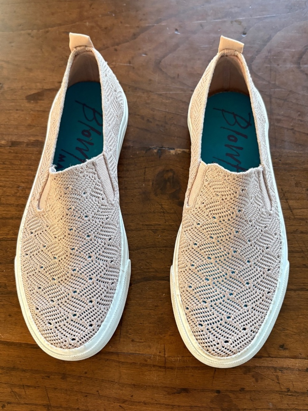 Blowfish Malibu Mintree Pink Silver Sparkle Slip On Sneakers Women's Size 7